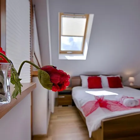 Apartament Roza Aparthotel